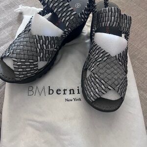 bernie mev. Black and Gray Woven Sandals
